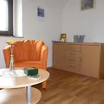 Jütten 3*