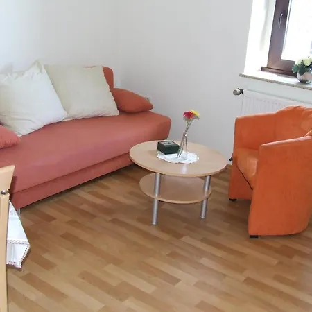 Jütten 3*